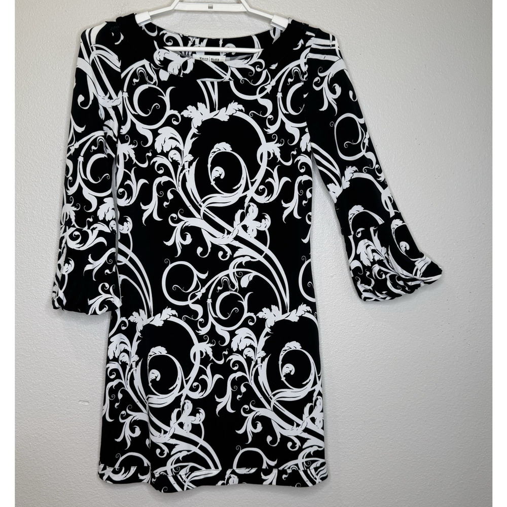 White House Black Market Shift Dress Sz XS Black White 3/4 Bell Sleeve Stretch‎